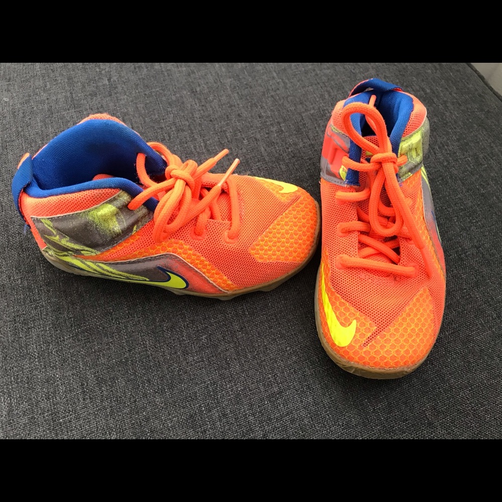 Nike Boys Sneakers